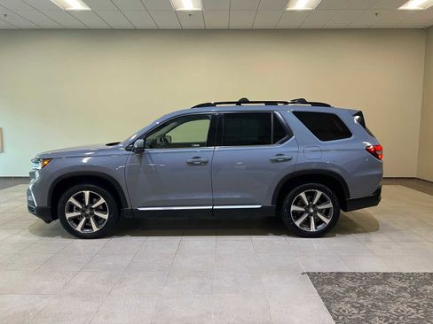 Used 2023 Honda Pilot Elite image 3