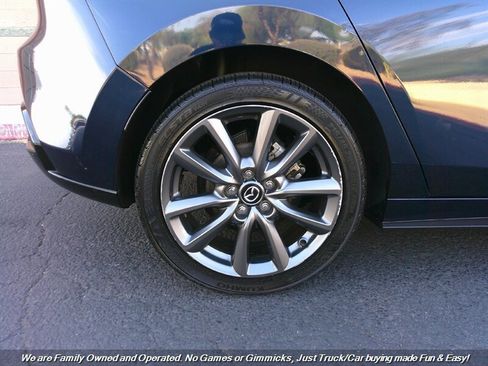 Used 2021 MAZDA MAZDA3 s image 47