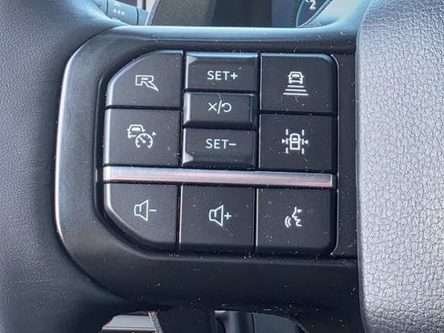 Used 2025 Ford F150 Raptor AWD/4WD image 16