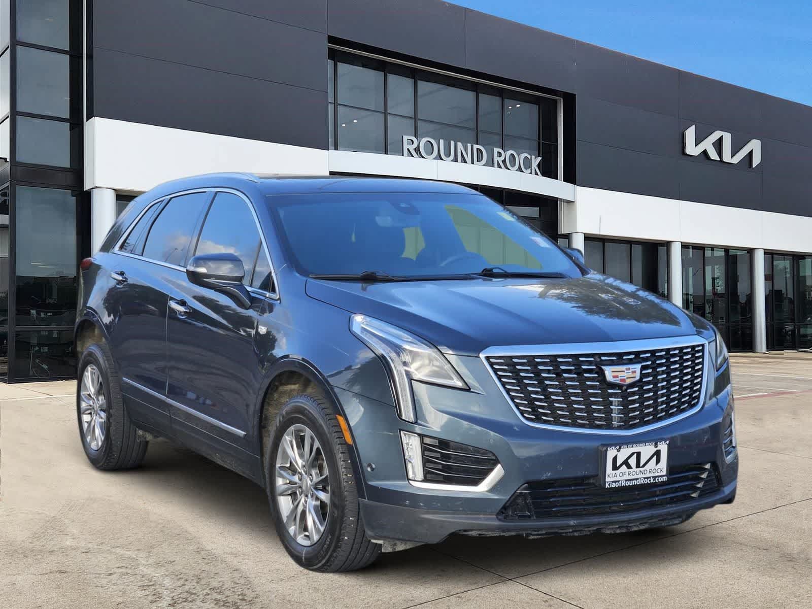 Used 2020 Cadillac XT5 Premium Luxury FWD image 3