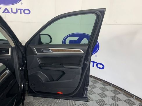 Used 2018 Volkswagen Atlas SEL Premium image 40