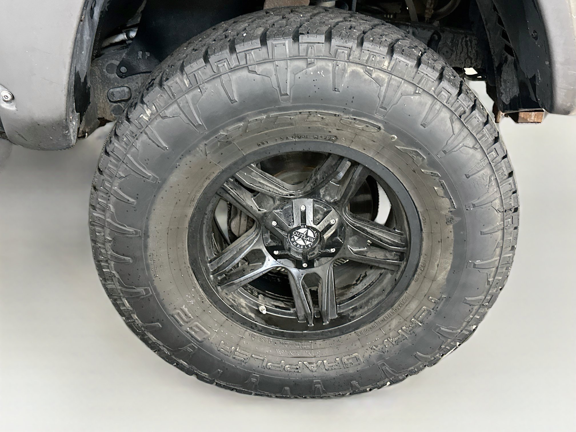 Used 2019 Toyota Tacoma TRD Off-Road AWD/4WD image 11