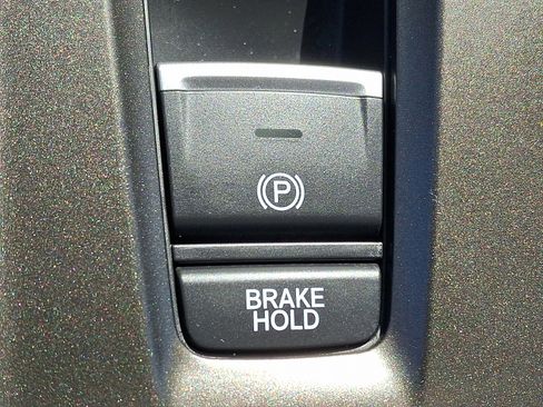 Used 2018 Honda Accord EX image 24