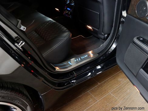 Used 2019 Jaguar XJ L Portfolio image 36