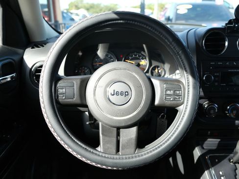 Used 2016 Jeep Patriot Sport w/ Power Value Group image 23