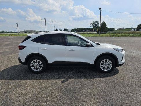 Certified 2025 Ford Escape Active AWD/4WD image 4