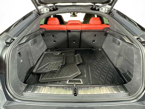 Used 2026 BMW X6 M Competition w/ Executive Package image 26