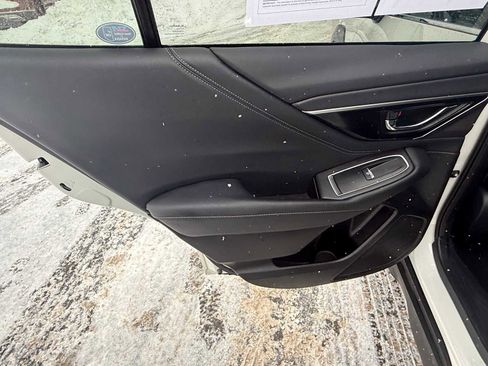 Certified 2023 Subaru Outback Limited image 18