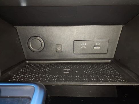 Certified 2024 Nissan Pathfinder SL w/ Black Appearance Package image 23