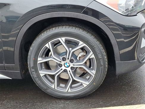 Used 2021 BMW X1 xDrive28i w/ Convenience Package image 11