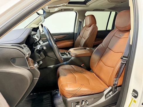 Used 2016 Cadillac Escalade ESV Premium image 27