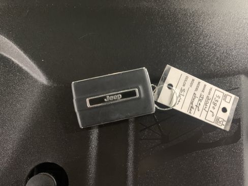 Used 2024 Jeep Grand Cherokee Limited 4xe image 23