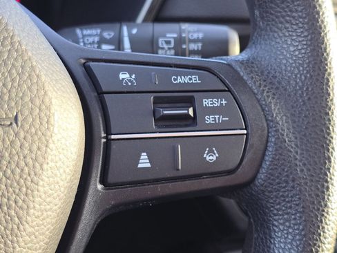 Used 2023 Honda CR-V EX image 26