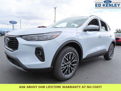 New 2025 Ford Escape SE w/ PHEV Premium Package