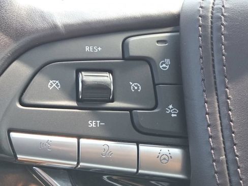 Used 2021 Cadillac Escalade Sport Platinum AWD/4WD image 28