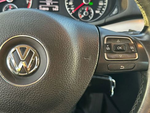Used 2013 Volkswagen Passat 2.5 SE FWD image 47