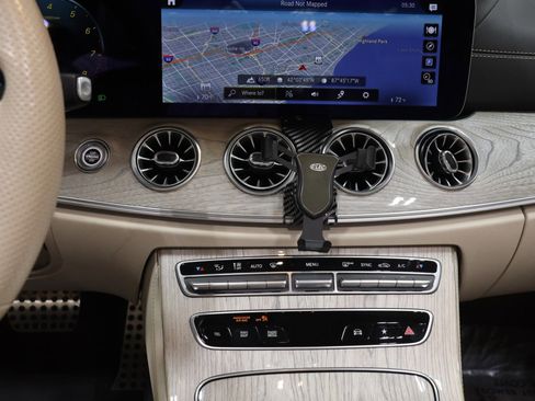 Used 2021 Mercedes-Benz E 450 4MATIC Cabriolet image 54