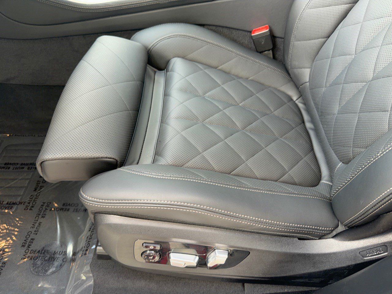 Used 2026 BMW X5 sDrive40i w/ M Sport Package RWD image 16