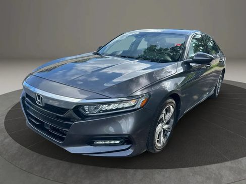 Used 2019 Honda Accord EX image 2