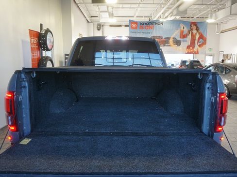 Used 2018 Ford F150 Raptor w/ Equipment Group 801A Mid image 16