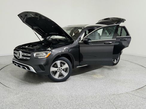 Certified 2022 Mercedes-Benz GLC 300 image 9