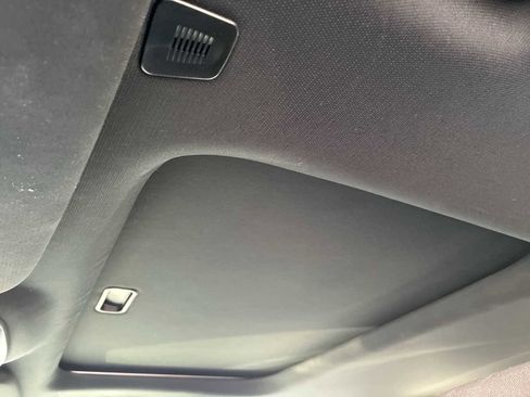 Used 2022 Jeep Grand Cherokee Laredo E AWD/4WD image 16