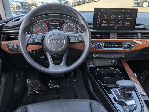 Used 2023 Audi A4 2.0T Premium w/ Convenience Package image 8