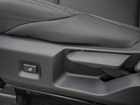 New 2025 Toyota Tacoma SR image 19