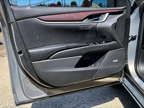 Used 2019 Cadillac XTS Luxury FWD image 22