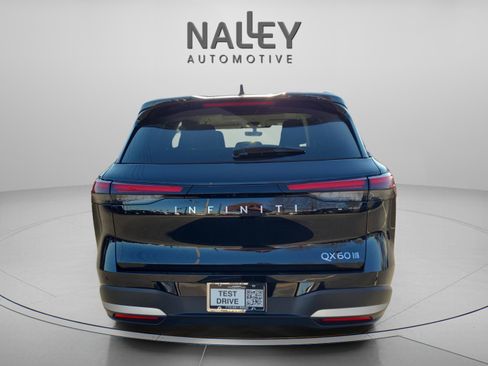 New 2026 INFINITI QX60 Luxe w/ Family Package image 5