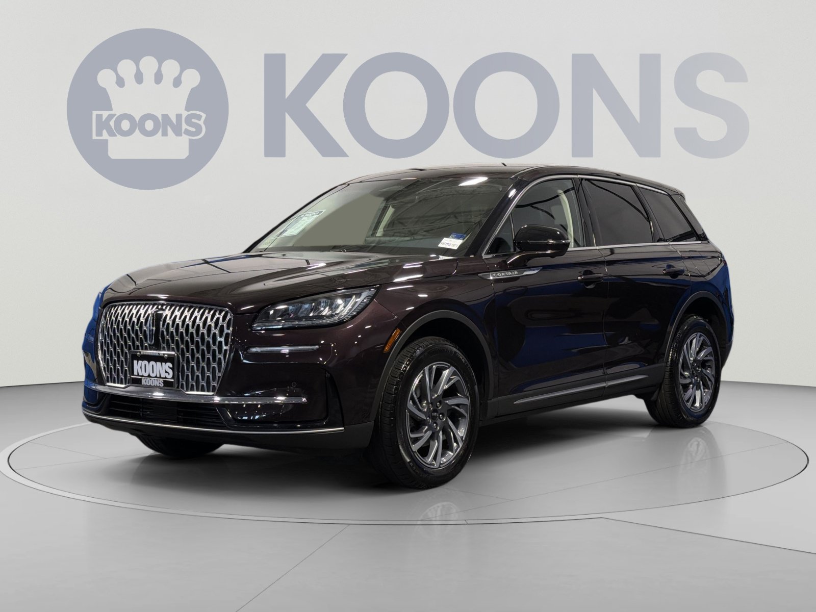 Used 2023 Lincoln Corsair AWD w/ Equipment Group 101A image 1