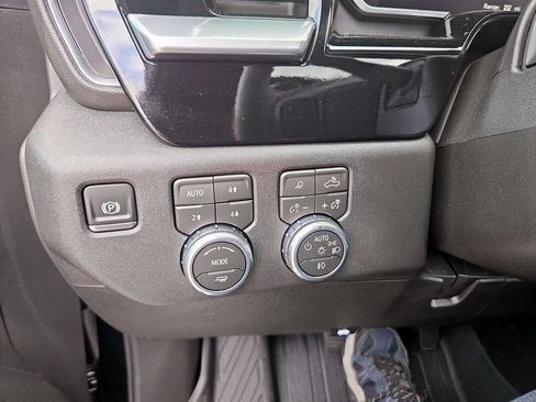 New 2026 GMC Sierra 2500 SLT w/ SLT Premium Package AWD/4WD image 20