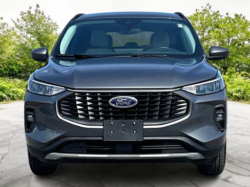 Used 2025 Ford Escape SE image 3