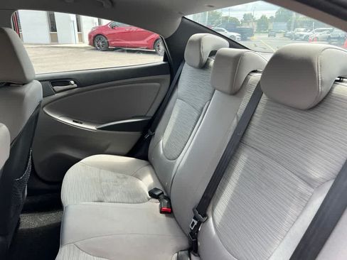 Used 2016 Hyundai Accent SE FWD image 14