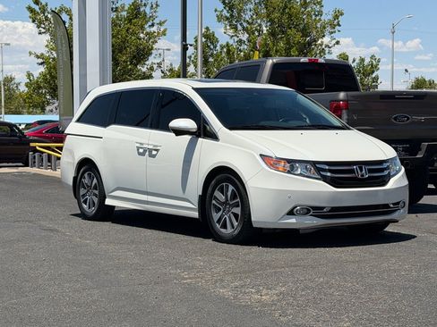 Used 2016 Honda Odyssey Touring Elite image 54
