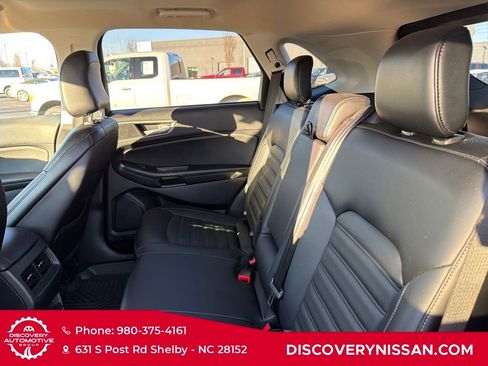 Used 2022 Ford Edge SEL image 31