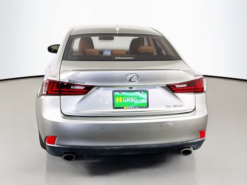 Used 2016 Lexus IS 350 image 8