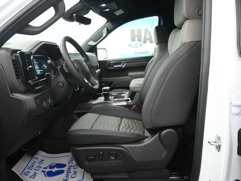 New 2026 Chevrolet Silverado 1500 ZR2 w/ Dark Appearance Package image 11