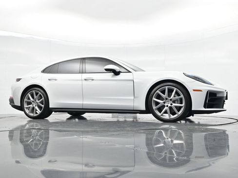 Certified 2024 Porsche Panamera 4 AWD/4WD image 25