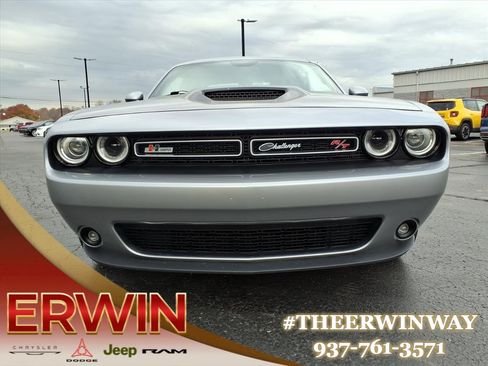 Used 2015 Dodge Challenger R/T Plus image 2