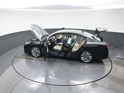 New 2025 Subaru Legacy Limited image 15