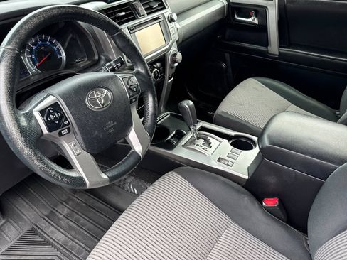Used 2015 Toyota 4Runner SR5 RWD image 2