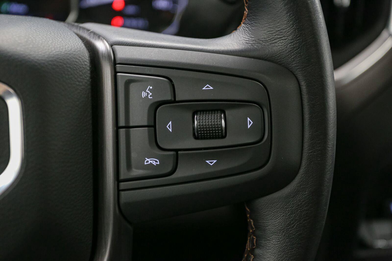 Used 2022 GMC Sierra 1500 AT4 w/ AT4 Premium Package AWD/4WD image 37