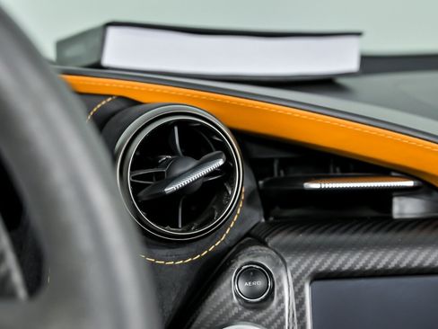 Used 2020 McLaren 720S Performance image 42