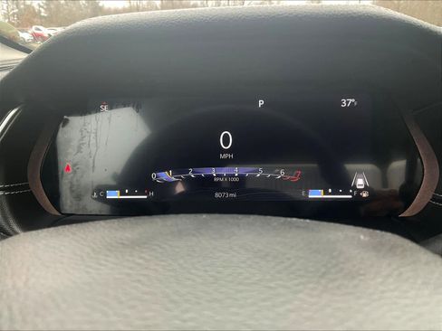 Used 2023 Jeep Grand Cherokee Limited w/ Luxury Tech Group II image 24