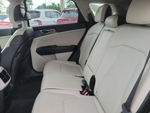 Certified 2024 Kia Sportage EX FWD image 10
