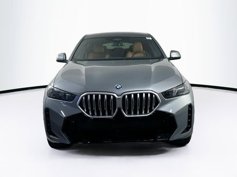 Used 2024 BMW X6 xDrive40i image 2