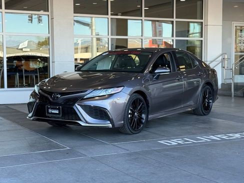 Used 2024 Toyota Camry XSE image 2