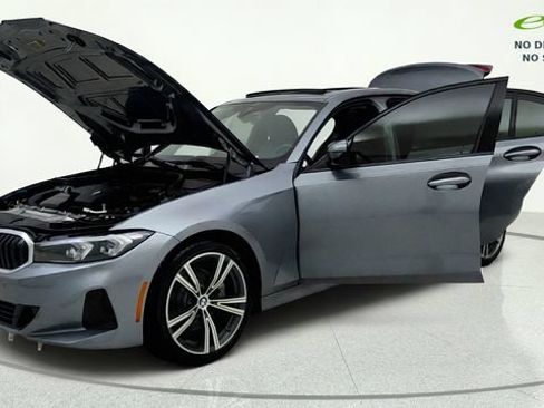 Used 2023 BMW 330i Sedan w/ Driving Assistance Package RWD image 15