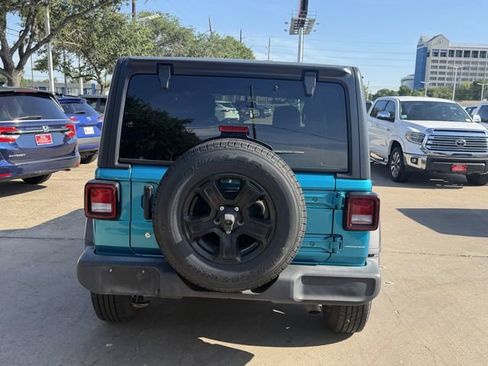 Used 2019 Jeep Wrangler Unlimited Sport S AWD/4WD image 6